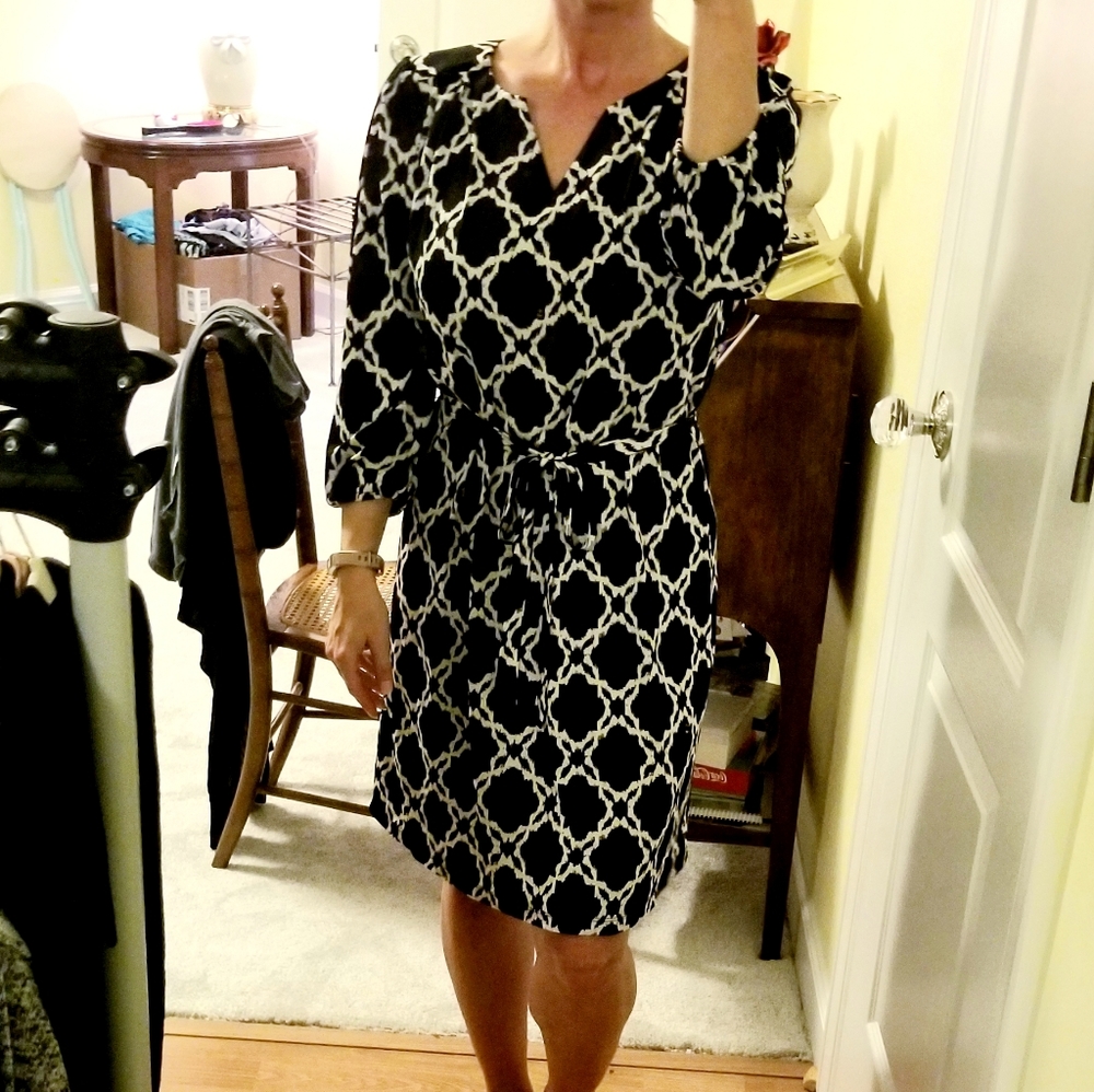 EUC Luxology Black & white geo print Dress